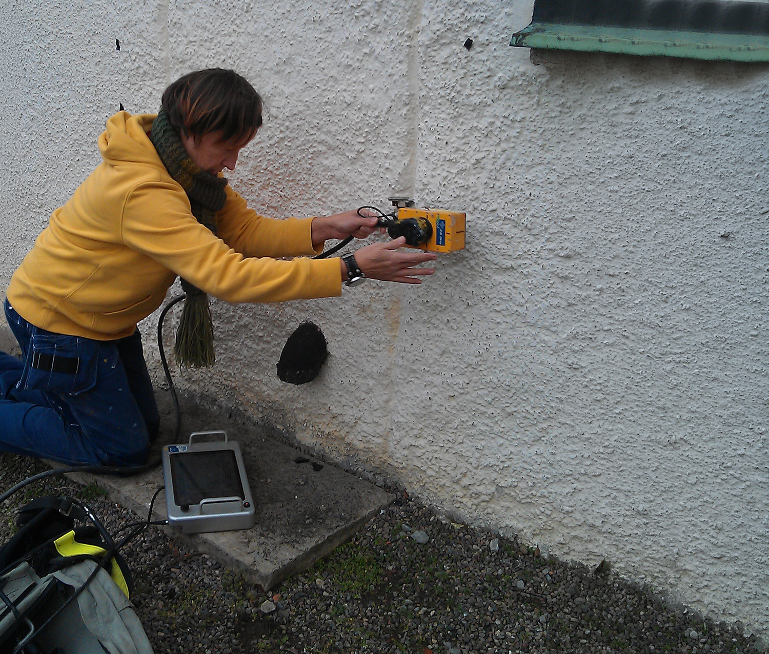 MALÅ ProEx with HF antenna for concrete scanning white plaster wall